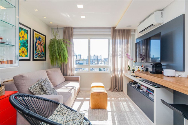 Imagem Apartamento com 2 Quartos à Venda, 56 m² em Menino Deus - Porto Alegre