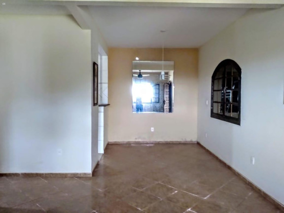 Imagem Casa com 2 Quartos à Venda, 120 m² em Venda Das Pedras - Itaboraí