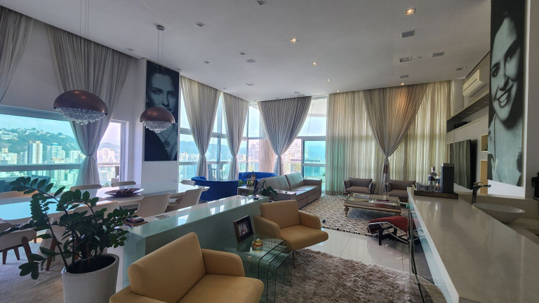 Imagem Apartamento com 4 Quartos à Venda, 766 m² em Gonzaga - Santos Imagem Apartamento com 4 Quartos à Venda, 766 m² em Gonzaga - Santos