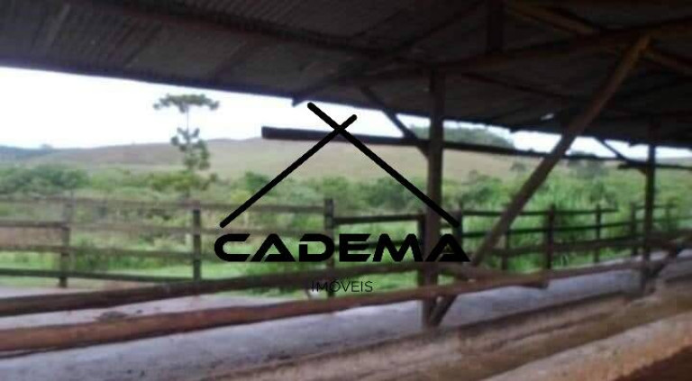 Fazenda à Venda, 171 m² em Area Rural - Antônio Carlos