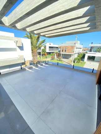 Imagem Casa à Venda, 536 m² em Marina - Xangri-lá Imagem Casa à Venda, 536 m² em Marina - Xangri-lá