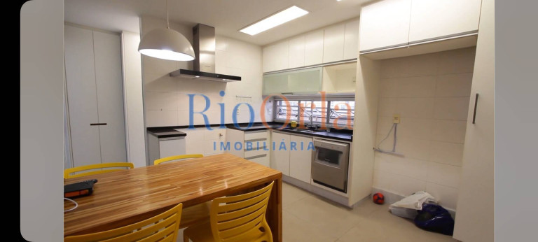 Imagem Cobertura com 3 Quartos à Venda, 200 m² em Barra Da Tijuca - Rio De Janeiro