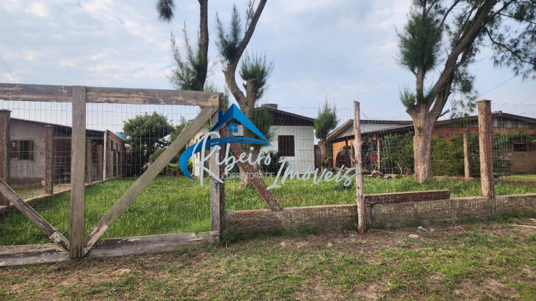 Imagem Casa com 2 Quartos à Venda, 75 m² em Mariluz - Imbé Imagem Casa com 2 Quartos à Venda, 75 m² em Mariluz - Imbé
