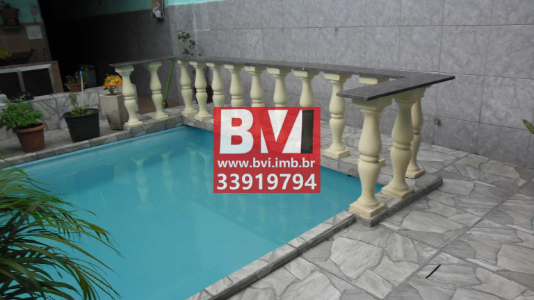 Imagem Casa com 2 Quartos à Venda, 78 m² em Colégio - Rio De Janeiro Imagem Casa com 2 Quartos à Venda, 78 m² em Colégio - Rio De Janeiro