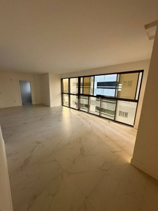 Imagem Apartamento com 4 Quartos à Venda, 159 m² em Pioneiros - Balneário Camboriú Imagem Apartamento com 4 Quartos à Venda, 159 m² em Pioneiros - Balneário Camboriú