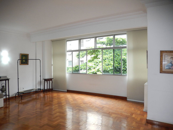 Imagem Apartamento com 3 Quartos à Venda,  em Copacabana - Rio De Janeiro