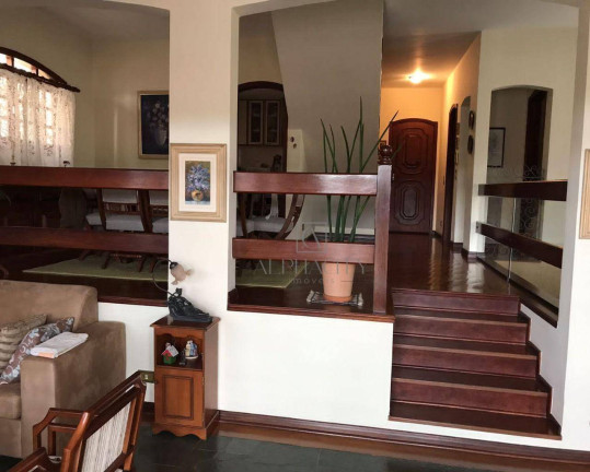 Imagem Casa com 4 Quartos à Venda, 350 m² em Alphaville 06 - Santana De Parnaíba Imagem Casa com 4 Quartos à Venda, 350 m² em Alphaville 06 - Santana De Parnaíba