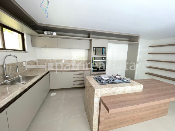 Imagem Casa com 5 Quartos à Venda, 323 m² em Coaçu - Eusébio