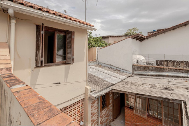 Imagem Casa com 4 Quartos à Venda, 170 m² em Vila Nova - Porto Alegre