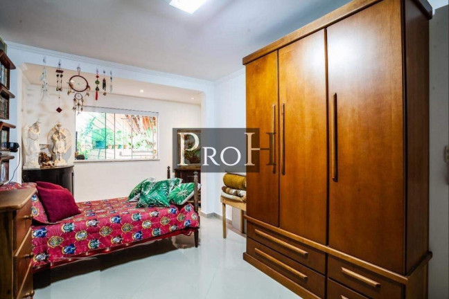 Imagem Casa com 4 Quartos à Venda, 222 m² em Vila Vitória - Santo André Imagem Casa com 4 Quartos à Venda, 222 m² em Vila Vitória - Santo André