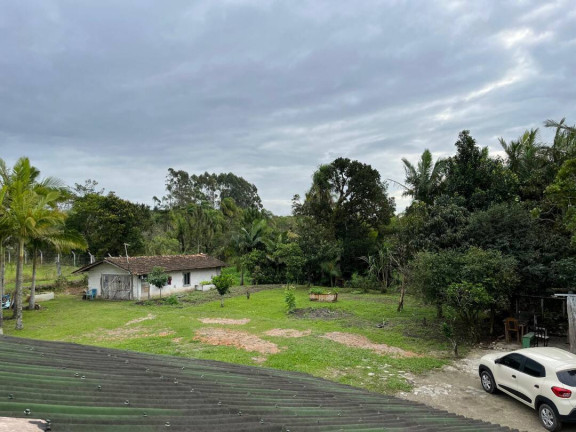 Imagem Casa com 2 Quartos à Venda, 160 m² em Centro - Balneário Barra Do Sul Imagem Casa com 2 Quartos à Venda, 160 m² em Centro - Balneário Barra Do Sul