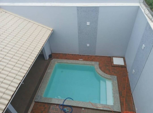 Imagem Casa com 4 Quartos à Venda, em Ribeirão Preto Imagem Casa com 4 Quartos à Venda, em Ribeirão Preto