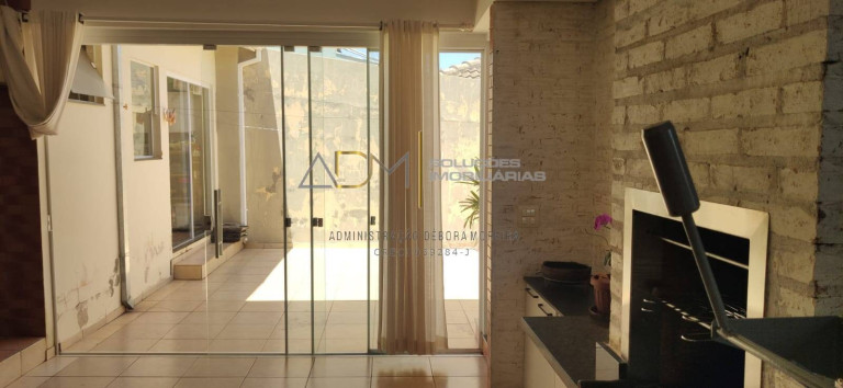 Imagem Casa com 3 Quartos à Venda, 330 m² em Jardim Flamboyant - Botucatu
