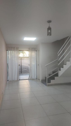 Imagem Casa com 3 Quartos para Alugar, 107 m² em Senador Vasconcelos - Rio De Janeiro Imagem Casa com 3 Quartos para Alugar, 107 m² em Senador Vasconcelos - Rio De Janeiro