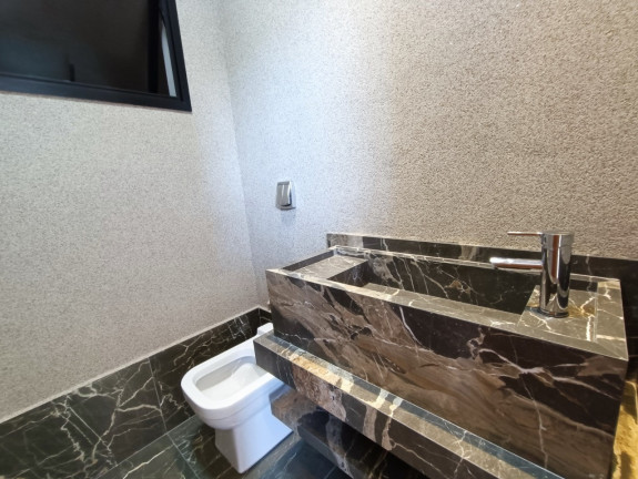 Imagem Casa de Condomínio com 4 Quartos à Venda, 734 m² em Condomínio Do Lago - Goiânia