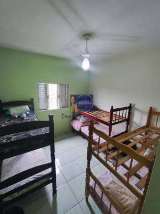 Imagem Casa à Venda, em Pardinho Imagem Casa à Venda, em Pardinho