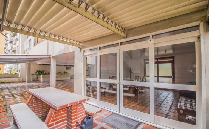 Imagem Imóvel com 2 Quartos à Venda, 149 m² em Boa Vista - Porto Alegre Imagem Imóvel com 2 Quartos à Venda, 149 m² em Boa Vista - Porto Alegre