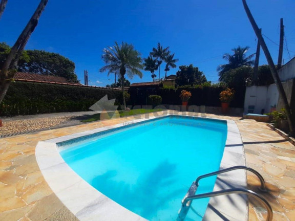 Casa com 4 Quartos à Venda, 147 m²