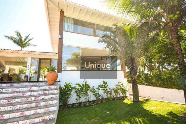 Imagem Casa com 4 Quartos para Temporada, 400 m² em Ferradura - Armação Dos Búzios Imagem Casa com 4 Quartos para Temporada, 400 m² em Ferradura - Armação Dos Búzios