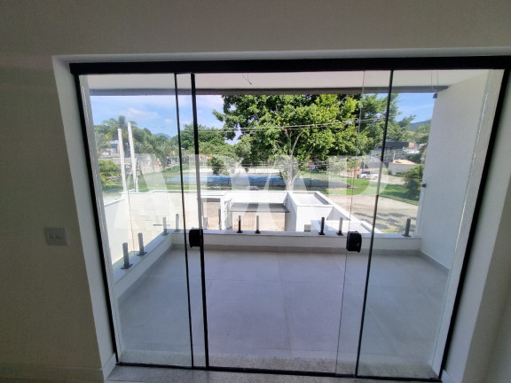 Imagem Casa com 4 Quartos à Venda, 192 m² em Vargem Grande - Rio De Janeiro Imagem Casa com 4 Quartos à Venda, 192 m² em Vargem Grande - Rio De Janeiro