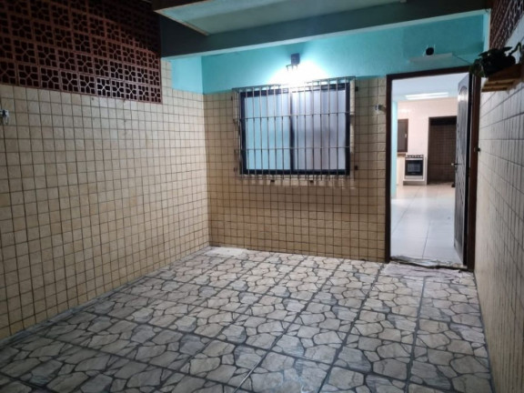 Imagem Sobrado com 2 Quartos à Venda, 10 m² em Maracanã - Praia Grande Imagem Sobrado com 2 Quartos à Venda, 10 m² em Maracanã - Praia Grande