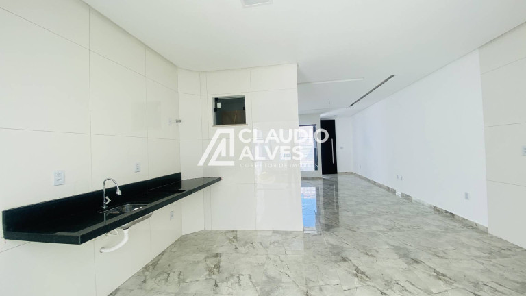 Imagem Casa com 3 Quartos à Venda, 99 m² em Parque Ipê - Feira De Santana