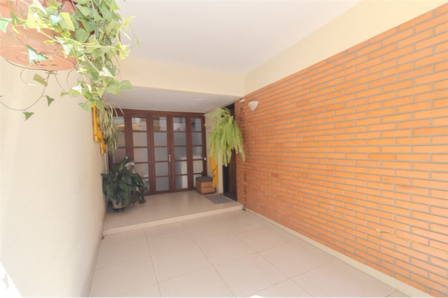 Imagem Casa de Condomínio com 3 Quartos à Venda, 116 m² em Medianeira - Porto Alegre