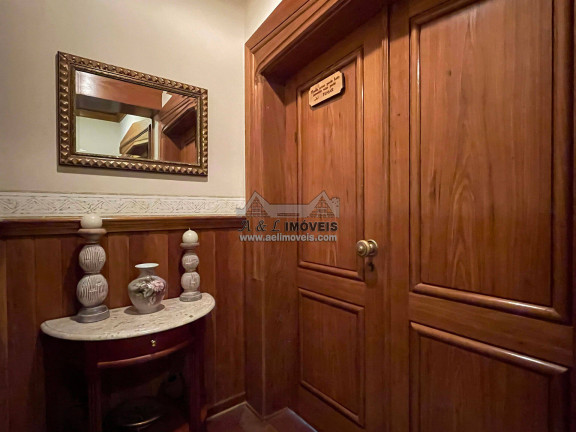 Imagem Apartamento com 3 Quartos à Venda, 315 m² em Alto Do Capivari - Campos Do Jordão