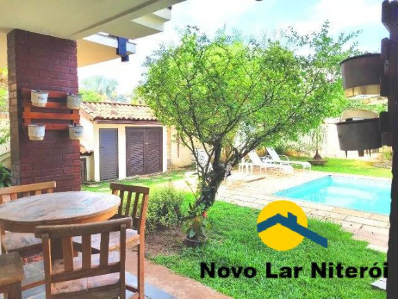 Imagem Casa com 3 Quartos à Venda, 300 m² em Camboinhas - Niterói