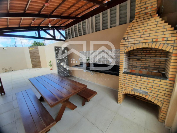 Imagem Casa com 4 Quartos à Venda, 292 m² em Sapiranga - Fortaleza