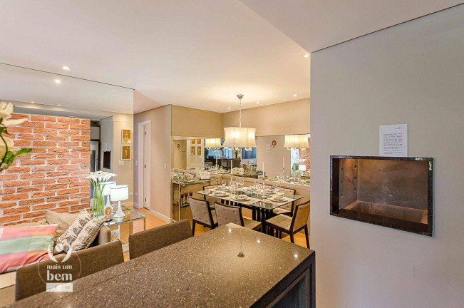 Imagem Apartamento com 3 Quartos à Venda, 71 m² em Santo Inácio - Curitiba Imagem Apartamento com 3 Quartos à Venda, 71 m² em Santo Inácio - Curitiba