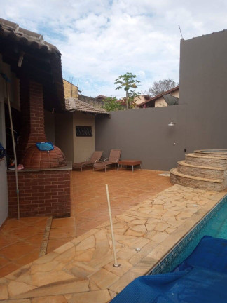 Imagem Casa com 3 Quartos à Venda, 267 m² em Parque Veneza - Arapongas