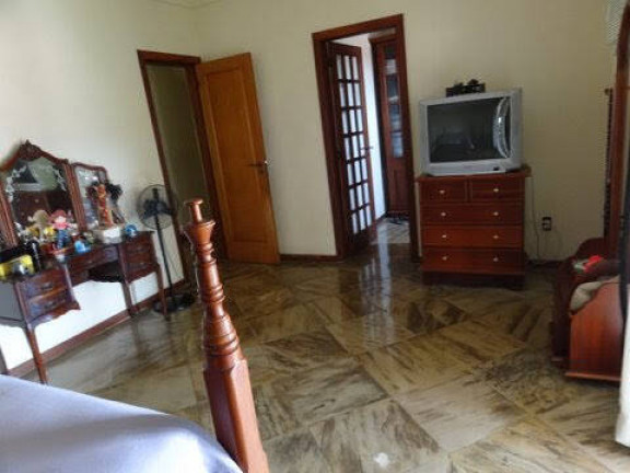 Imagem Casa com 6 Quartos à Venda, 520 m² em Pendotiba - Niterói Imagem Casa com 6 Quartos à Venda, 520 m² em Pendotiba - Niterói