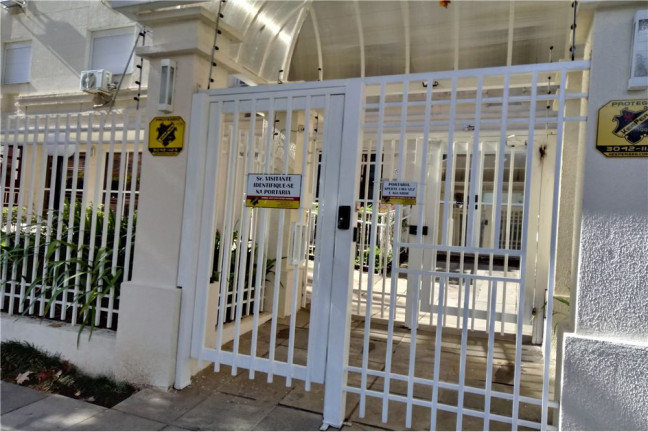 Imagem Imóvel com 3 Quartos à Venda, em Cristo Redentor - Porto Alegre Imagem Imóvel com 3 Quartos à Venda, em Cristo Redentor - Porto Alegre
