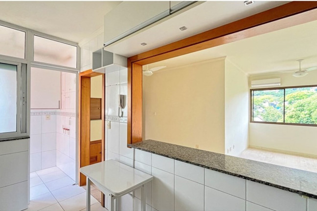 Imagem Imóvel com 3 Quartos à Venda, 83 m² em Nonoai - Porto Alegre