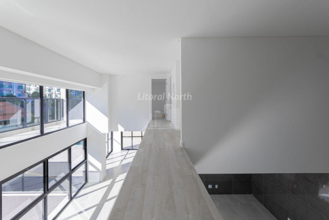 Imagem Apartamento com 3 Quartos à Venda, 321 m² em Praia Brava - Itajaí Imagem Apartamento com 3 Quartos à Venda, 321 m² em Praia Brava - Itajaí