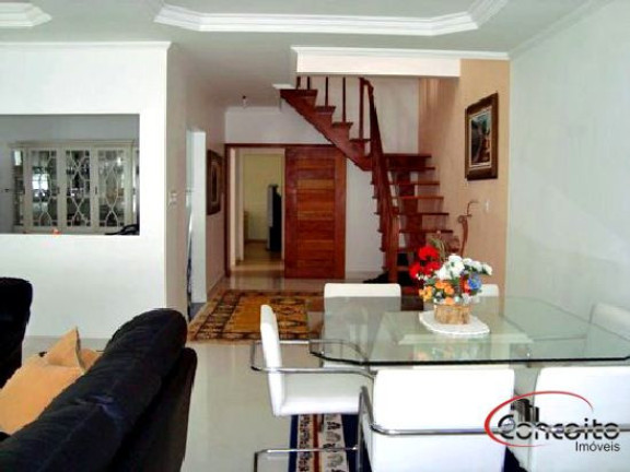 Imagem Casa com 4 Quartos à Venda, 580 m² em Itaguá - Ubatuba Imagem Casa com 4 Quartos à Venda, 580 m² em Itaguá - Ubatuba