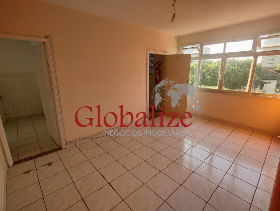 Imóvel com 2 Quartos à Venda, 65 m² em Boqueirão - Santos