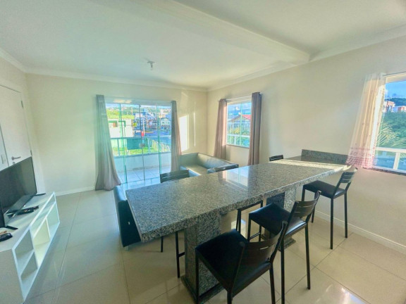 Imagem Apartamento com 2 Quartos para Temporada, 75 m² em Bombas - Bombinhas Imagem Apartamento com 2 Quartos para Temporada, 75 m² em Bombas - Bombinhas