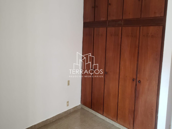 Imagem Sobrado com 3 Quartos à Venda, 322 m² em Centro - Jundiaí Imagem Sobrado com 3 Quartos à Venda, 322 m² em Centro - Jundiaí