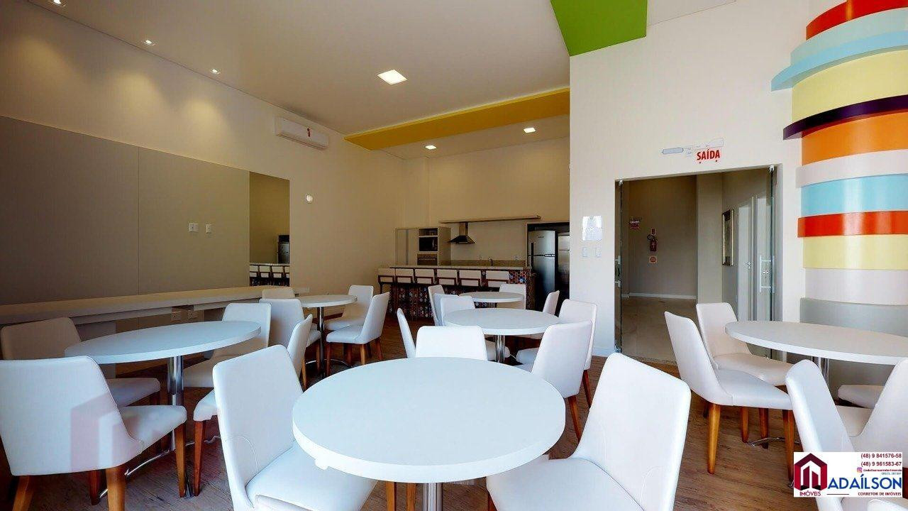 Imagem Imóvel com 3 Quartos à Venda, 104 m²
