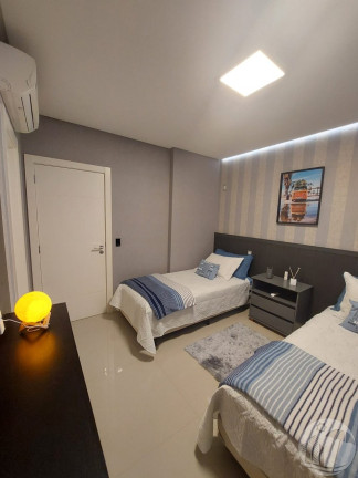 Imagem Apartamento com 3 Quartos à Venda, 128 m² em Centro - Balneário Camboriú