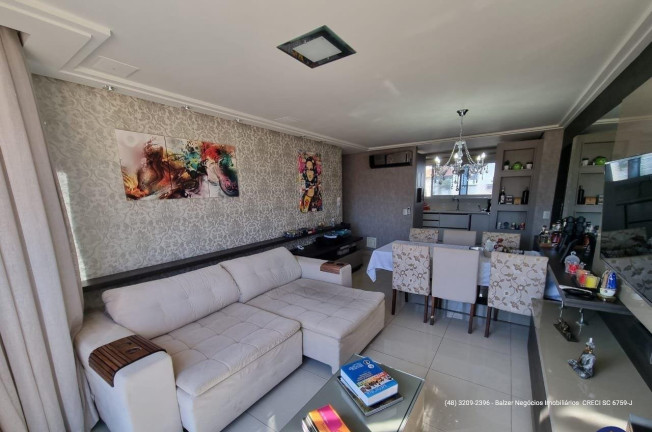 Imagem Apartamento com 3 Quartos à Venda, 192 m² em Centro - Florianópolis Imagem Apartamento com 3 Quartos à Venda, 192 m² em Centro - Florianópolis