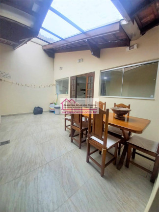 Imagem Casa com 3 Quartos à Venda, 250 m² em Balneário Califórnia - Caraguatatuba Imagem Casa com 3 Quartos à Venda, 250 m² em Balneário Califórnia - Caraguatatuba