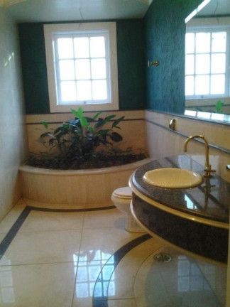 Imagem Casa com 8 Quartos à Venda,  em Tambore 03 - Alphaville
