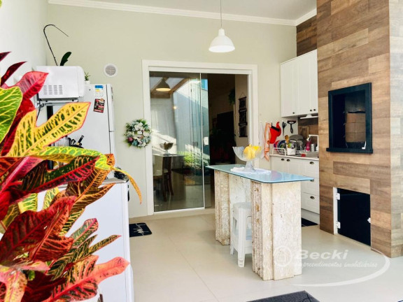 Imagem Casa com 3 Quartos à Venda, 141 m² em Itaum - Joinville