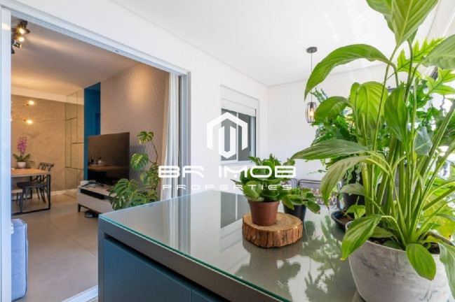 Imagem Imóvel com 2 Quartos à Venda, 68 m² em Vila Suzana - São Paulo