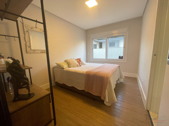 Imagem Apartamento com 3 Quartos à Venda, 311 m² em Agronômica - Florianópolis Imagem Apartamento com 3 Quartos à Venda, 311 m² em Agronômica - Florianópolis