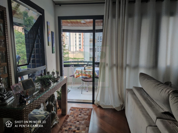 Imagem Imóvel com 3 Quartos à Venda, 150 m² em Vila Suzana - São Paulo