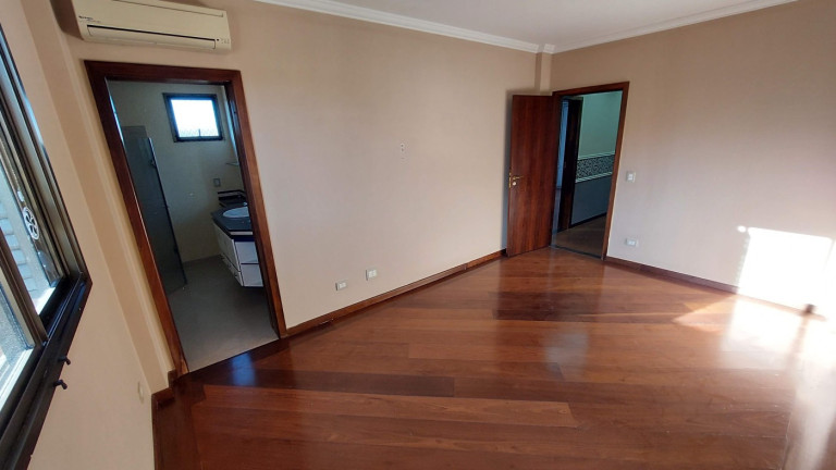 Imagem Cobertura com 4 Quartos à Venda, 360 m² em Juvevê - Curitiba Imagem Cobertura com 4 Quartos à Venda, 360 m² em Juvevê - Curitiba